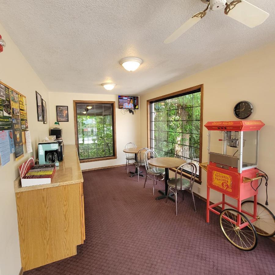 Candlewick Inn And Suites Eureka Springs Exterior photo