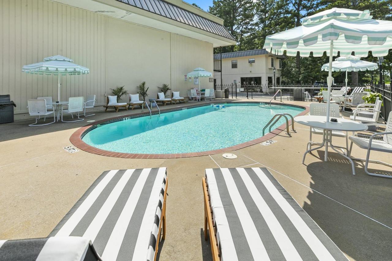 Candlewick Inn And Suites Eureka Springs Exterior photo